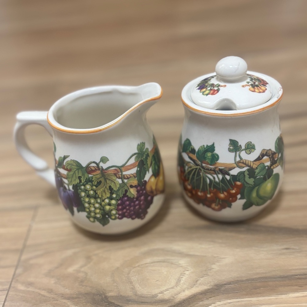 Kensington Gardens Vintage Fruit Pattern Creamer and Sugar Set